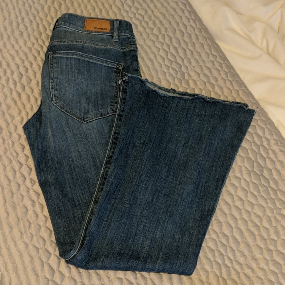 Express stretch bell flare jeans